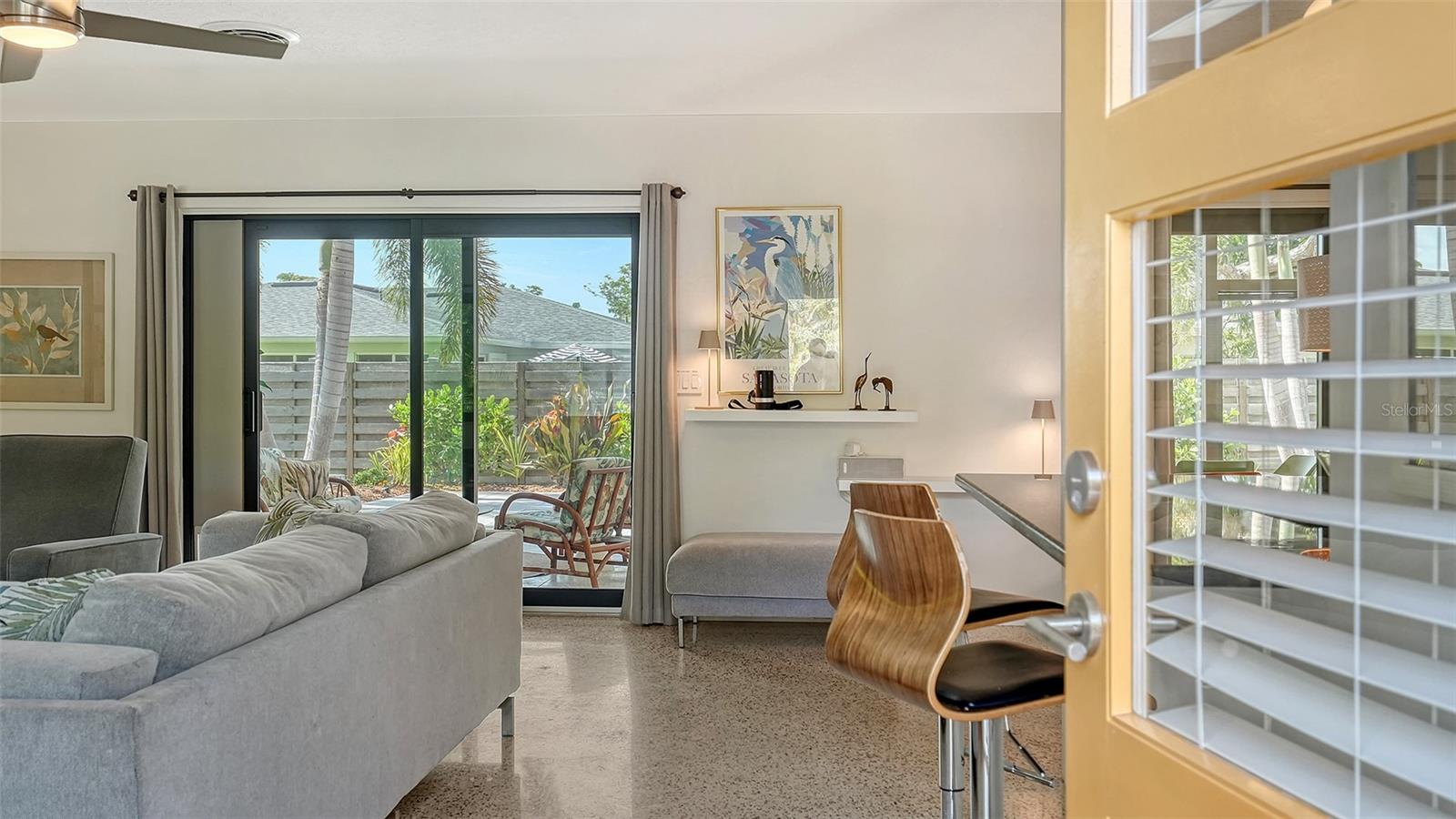 Image 7 of 59 For 2516 Goldenrod Street
