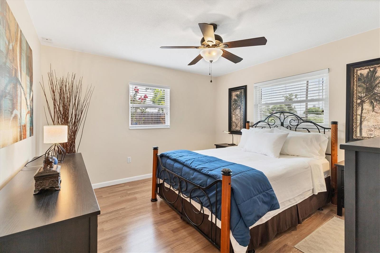 Image 15 of 32 For 2402 33rd Street W