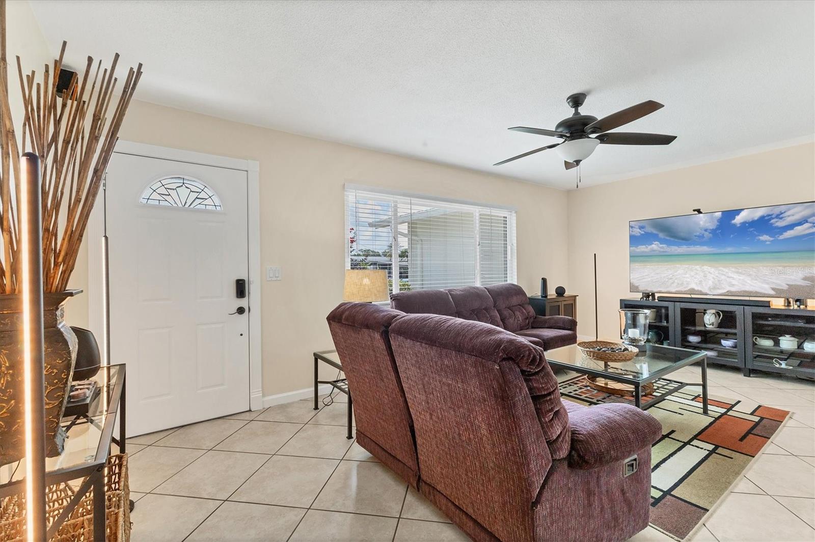 Image 5 of 32 For 2402 33rd Street W