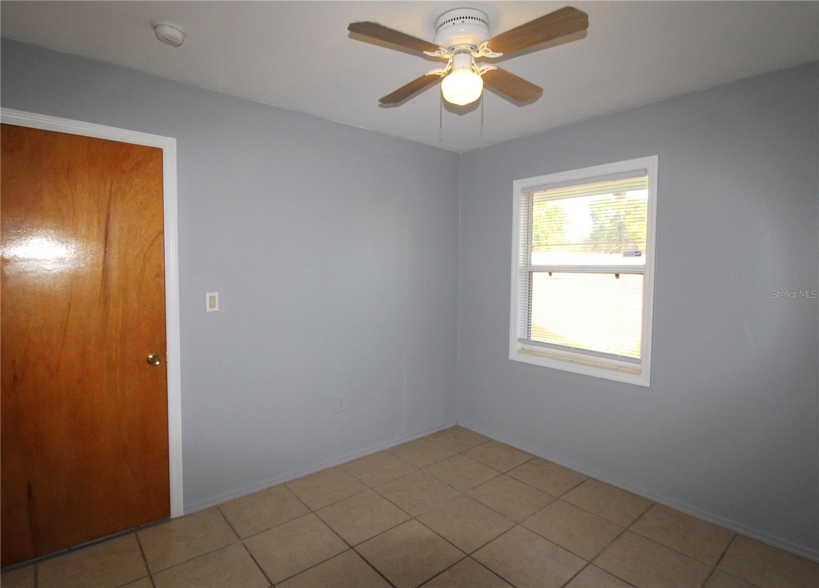 Image 19 of 22 For 2618 38th Avenue W