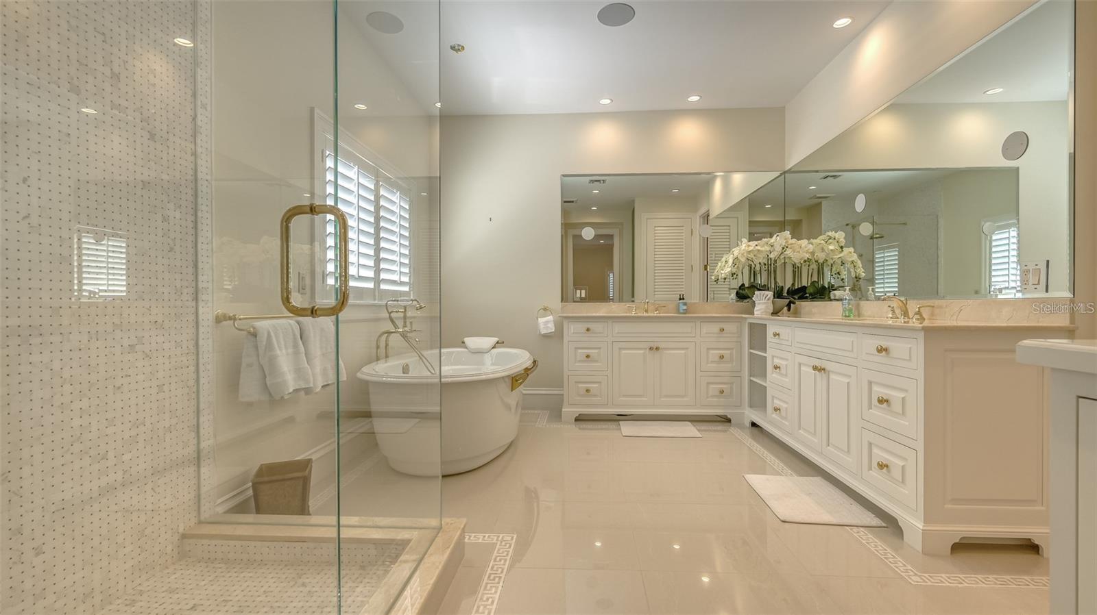 Image 34 of 63 For 1121 Morningside Place