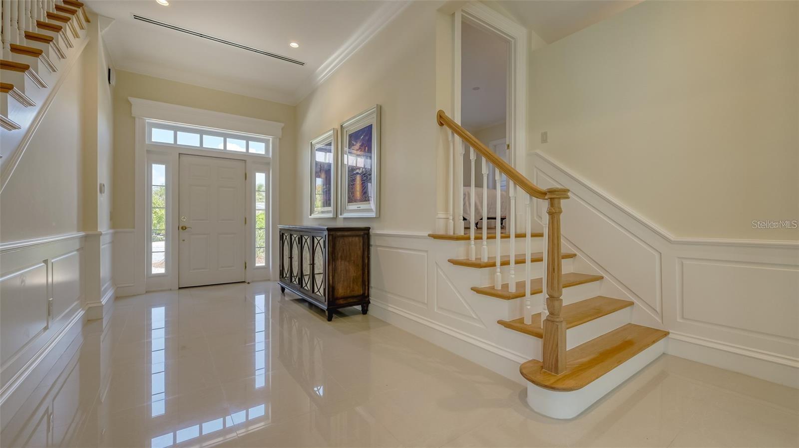 Image 8 of 63 For 1121 Morningside Place