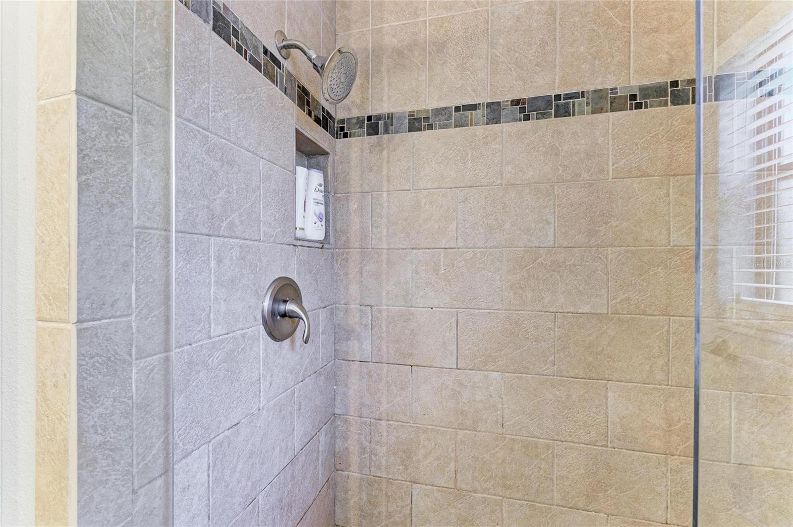 Image 21 of 35 For 4115 2nd Avenue Nw