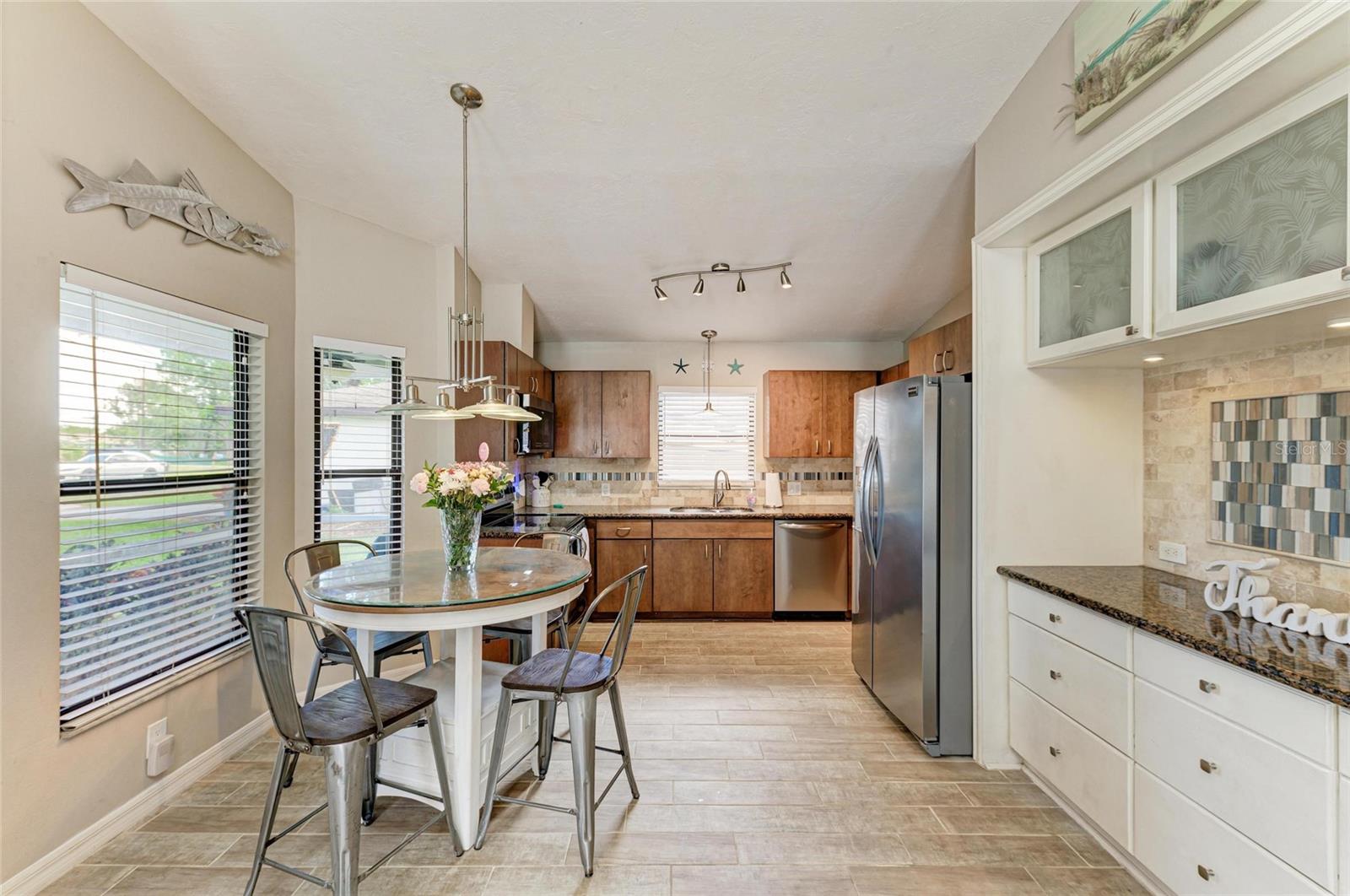 Image 9 of 35 For 4115 2nd Avenue Nw