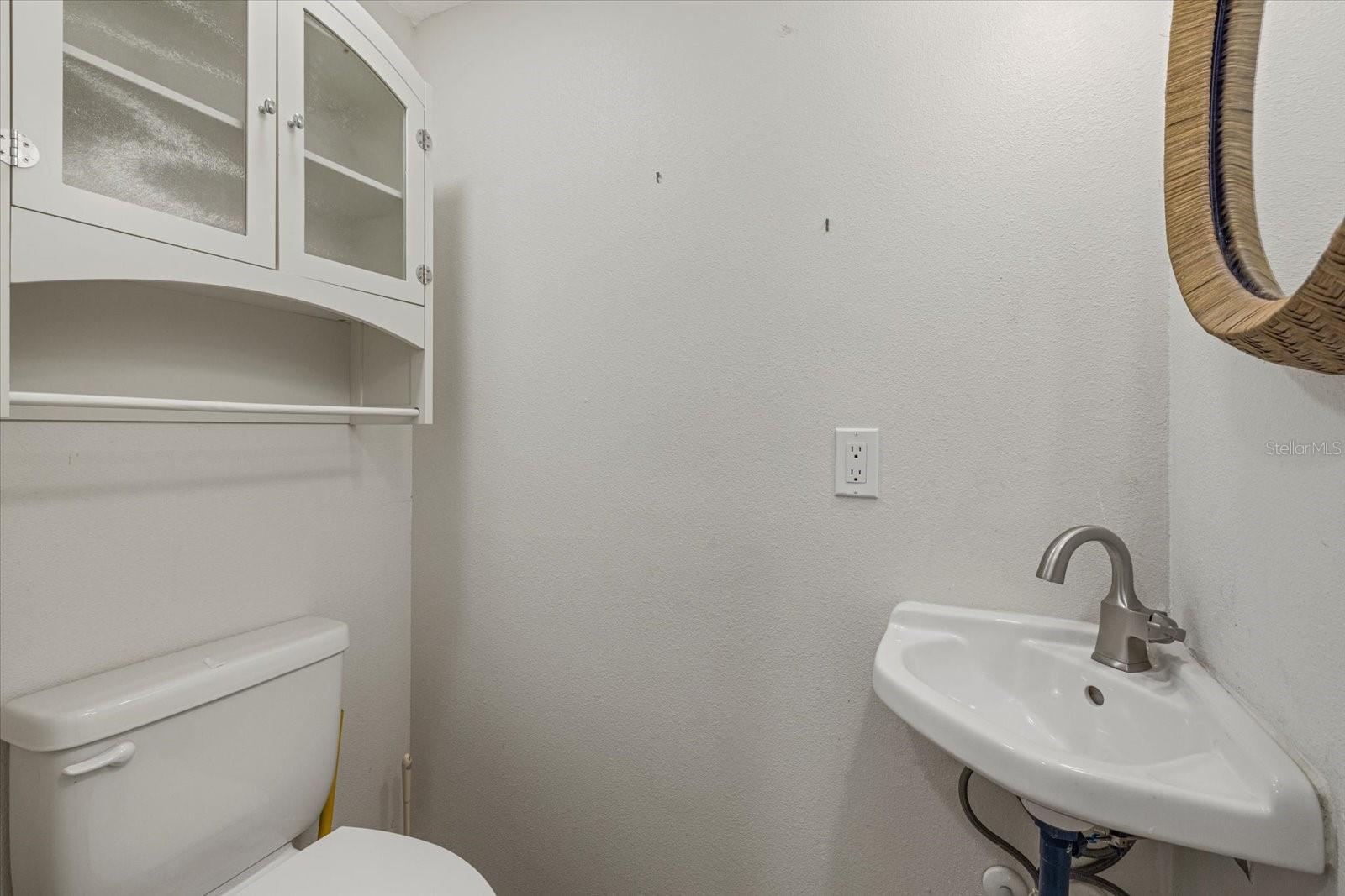 Image 15 of 52 For 8255 Longbay Boulevard