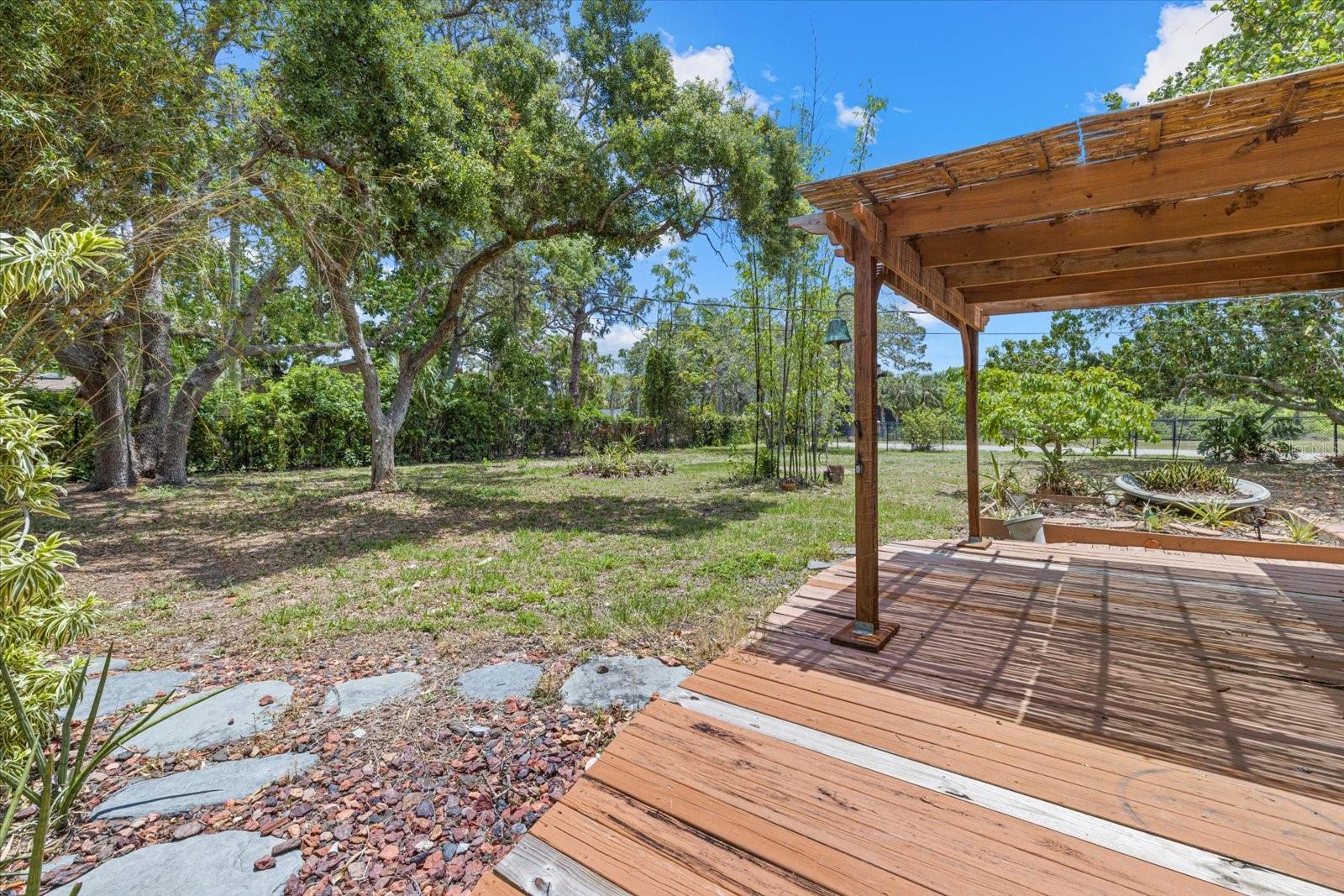 Image 32 of 52 For 8255 Longbay Boulevard