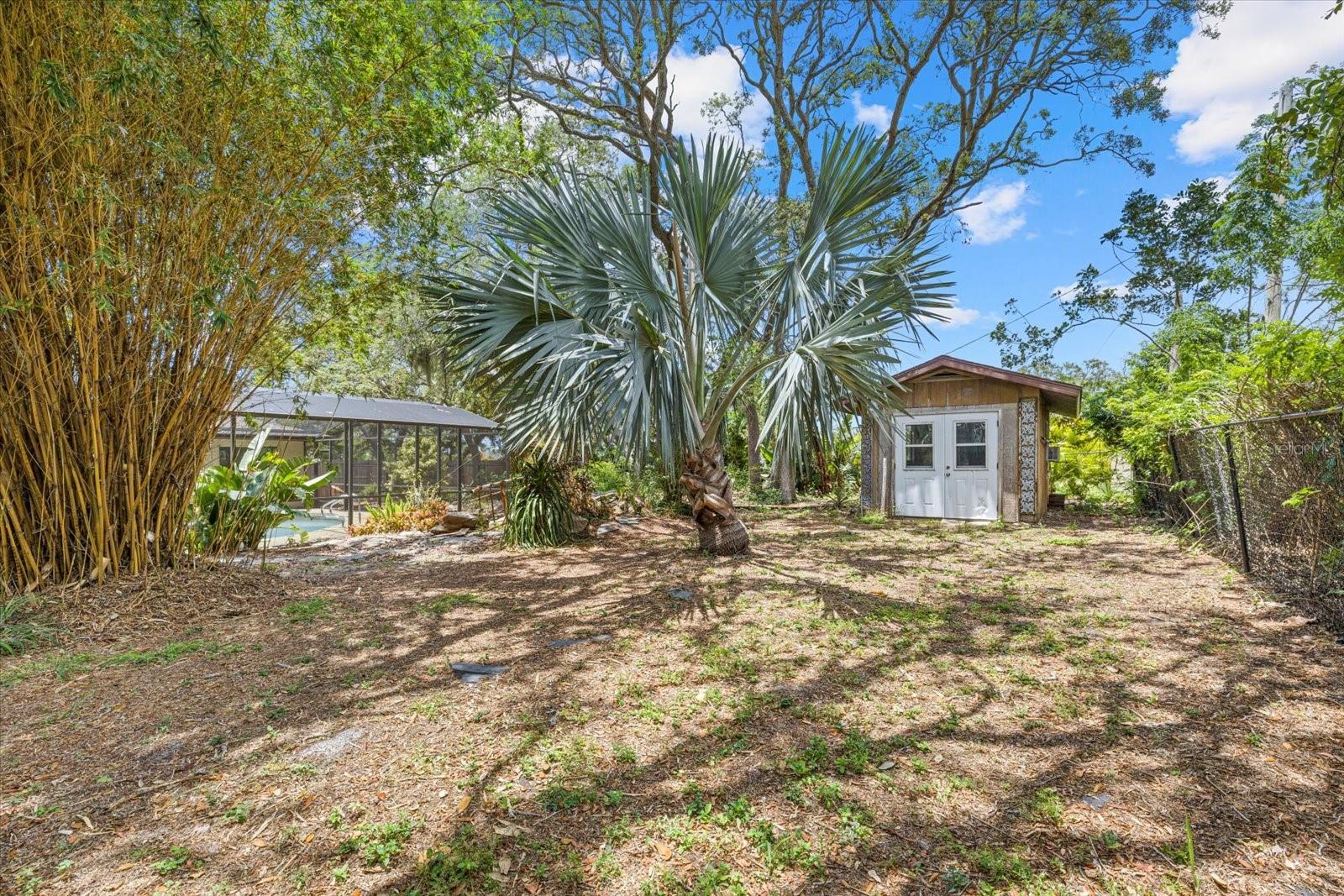 Image 34 of 52 For 8255 Longbay Boulevard