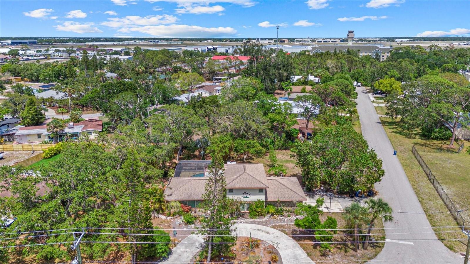 Image 45 of 52 For 8255 Longbay Boulevard