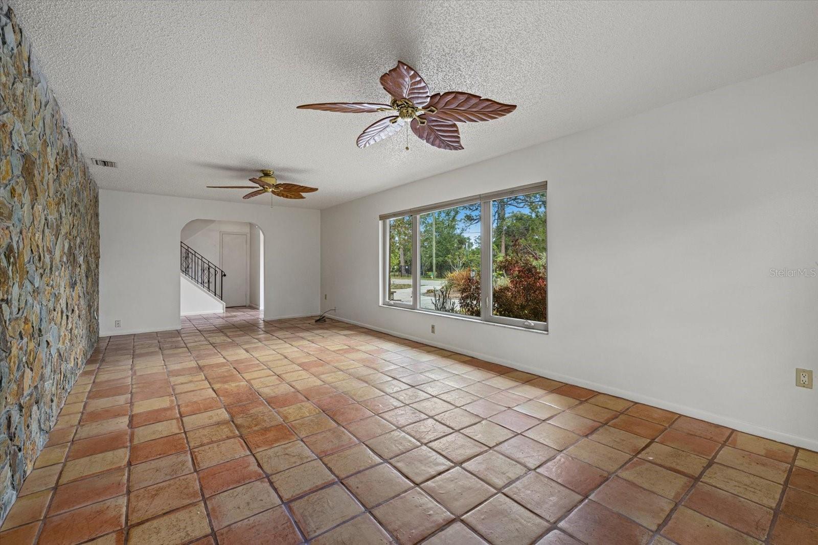 Image 7 of 52 For 8255 Longbay Boulevard
