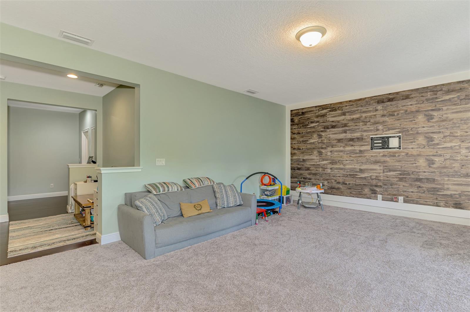 Image 33 of 61 For 4500 Chinkapin Drive