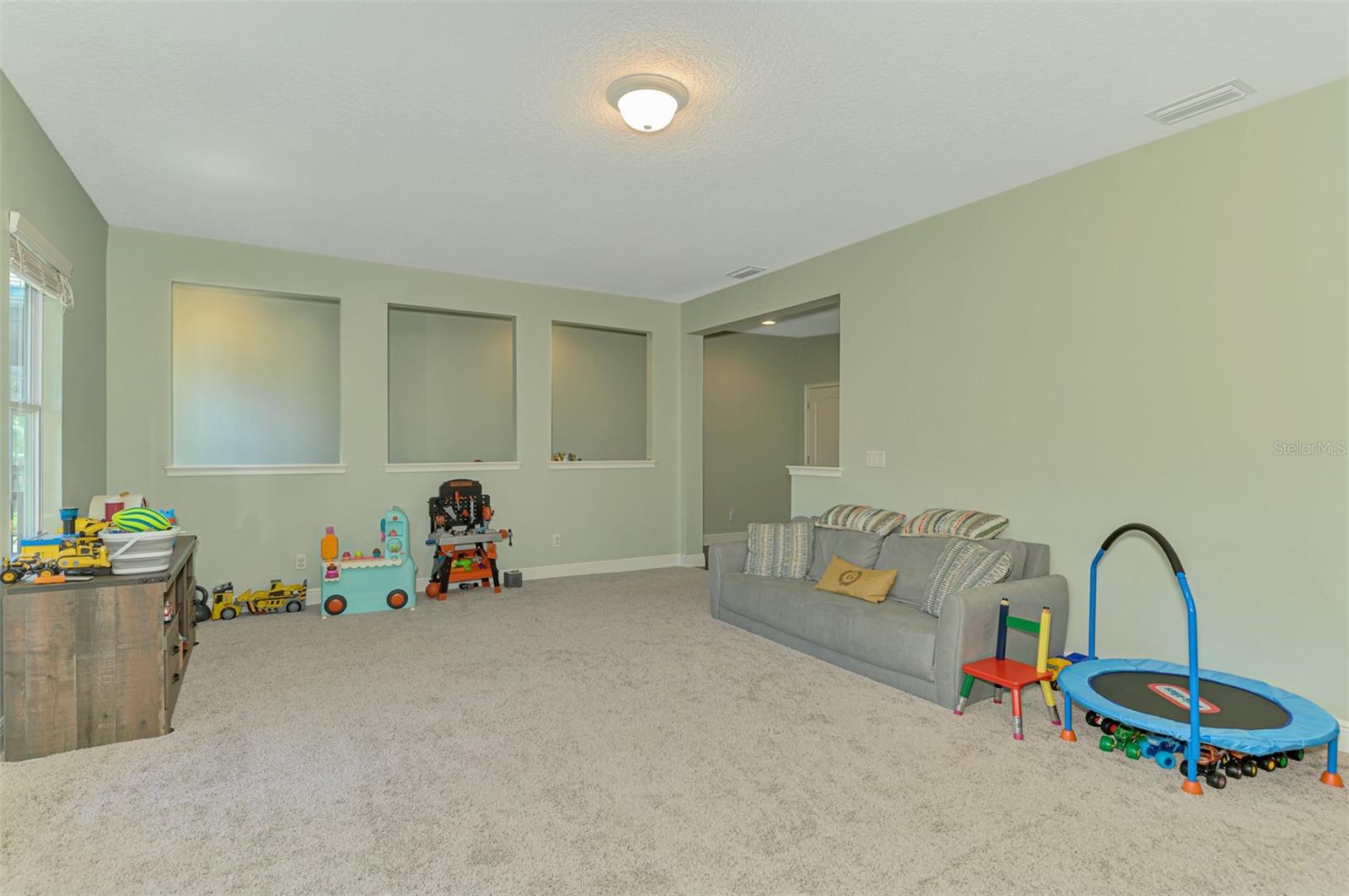 Image 34 of 61 For 4500 Chinkapin Drive