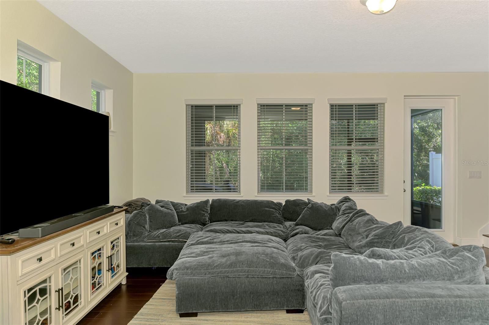 Image 7 of 61 For 4500 Chinkapin Drive