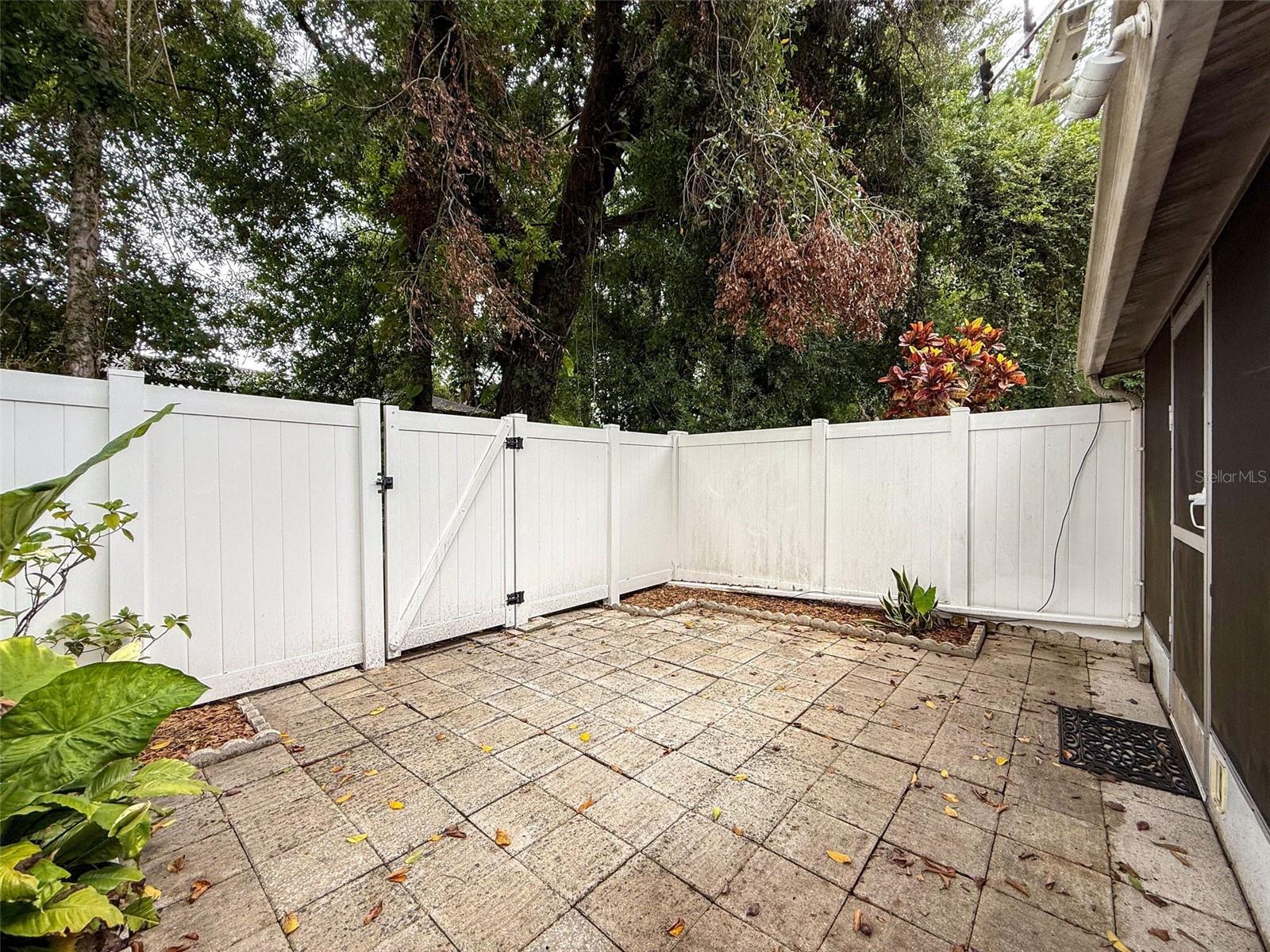 Image 34 of 42 For 11717 Wesson Circle E