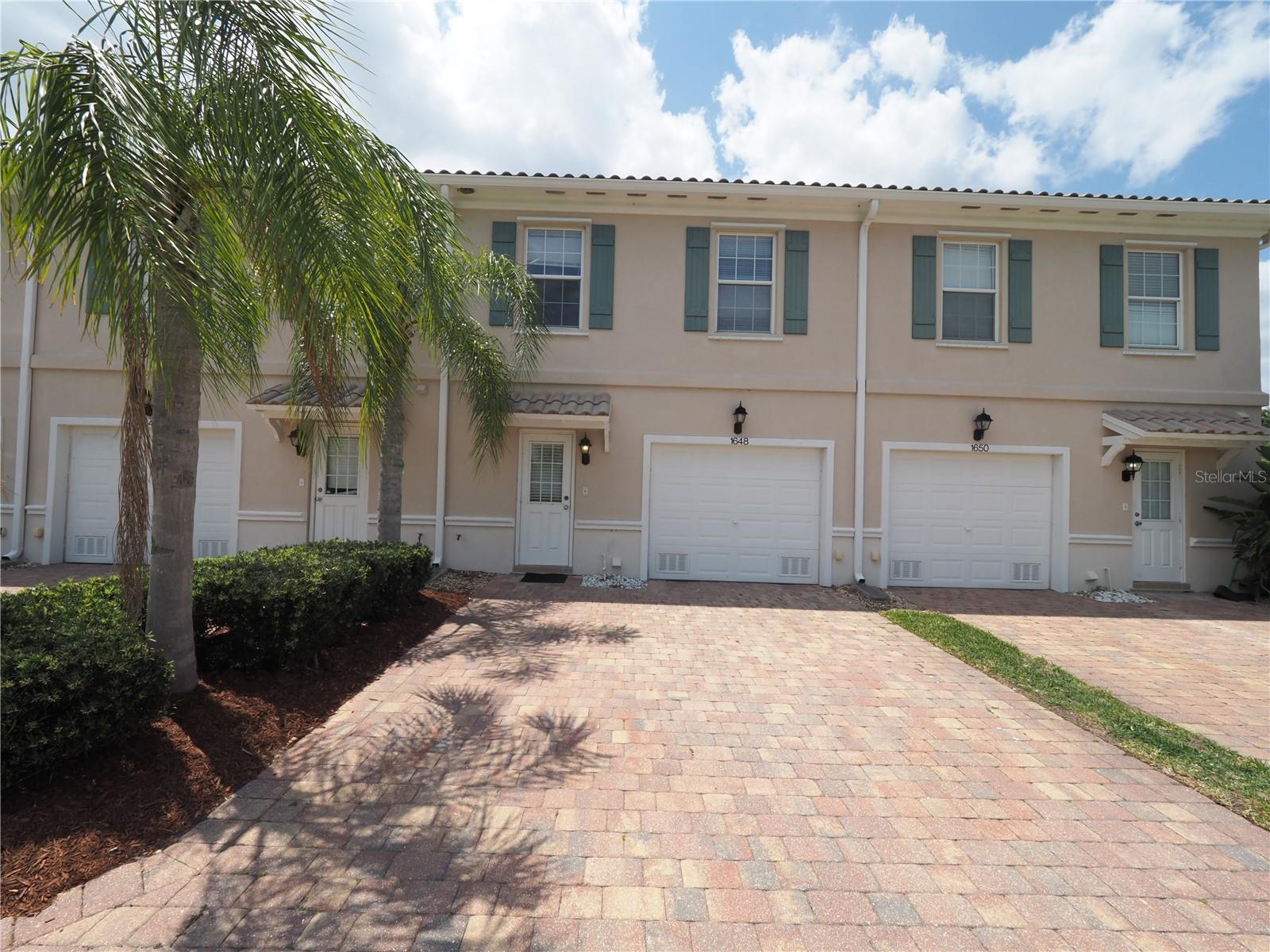 Image 19 of 26 For 1648 Napoli Drive W