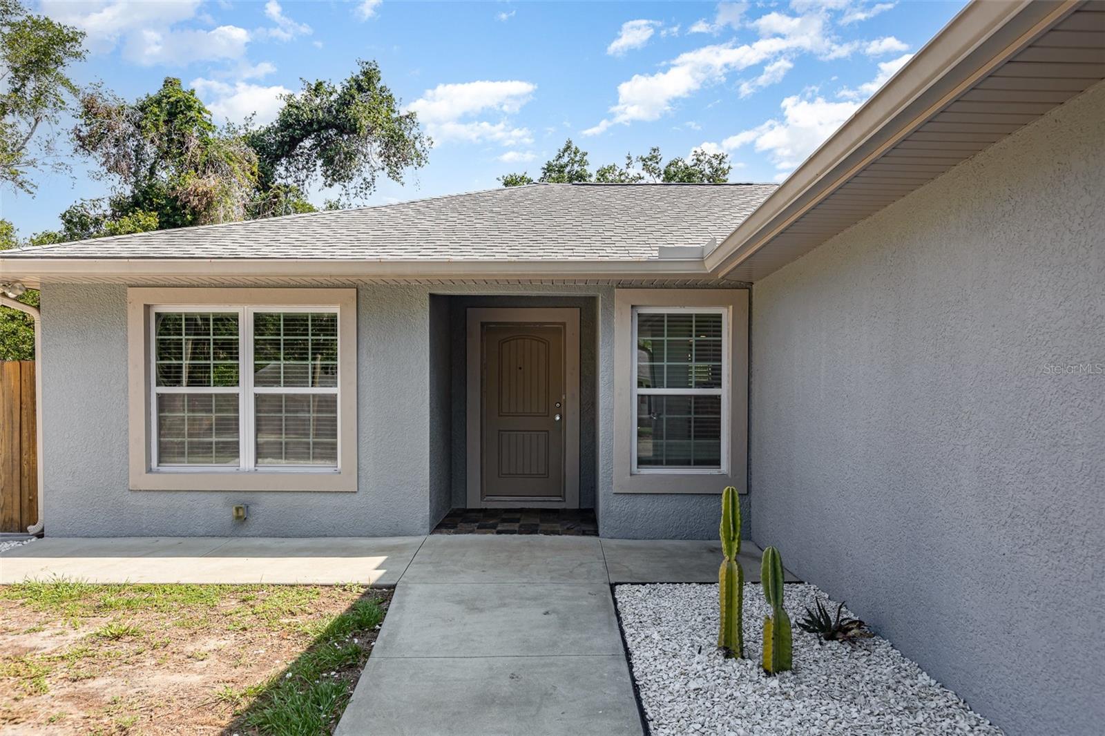Image 3 of 34 For 1345 24th Street