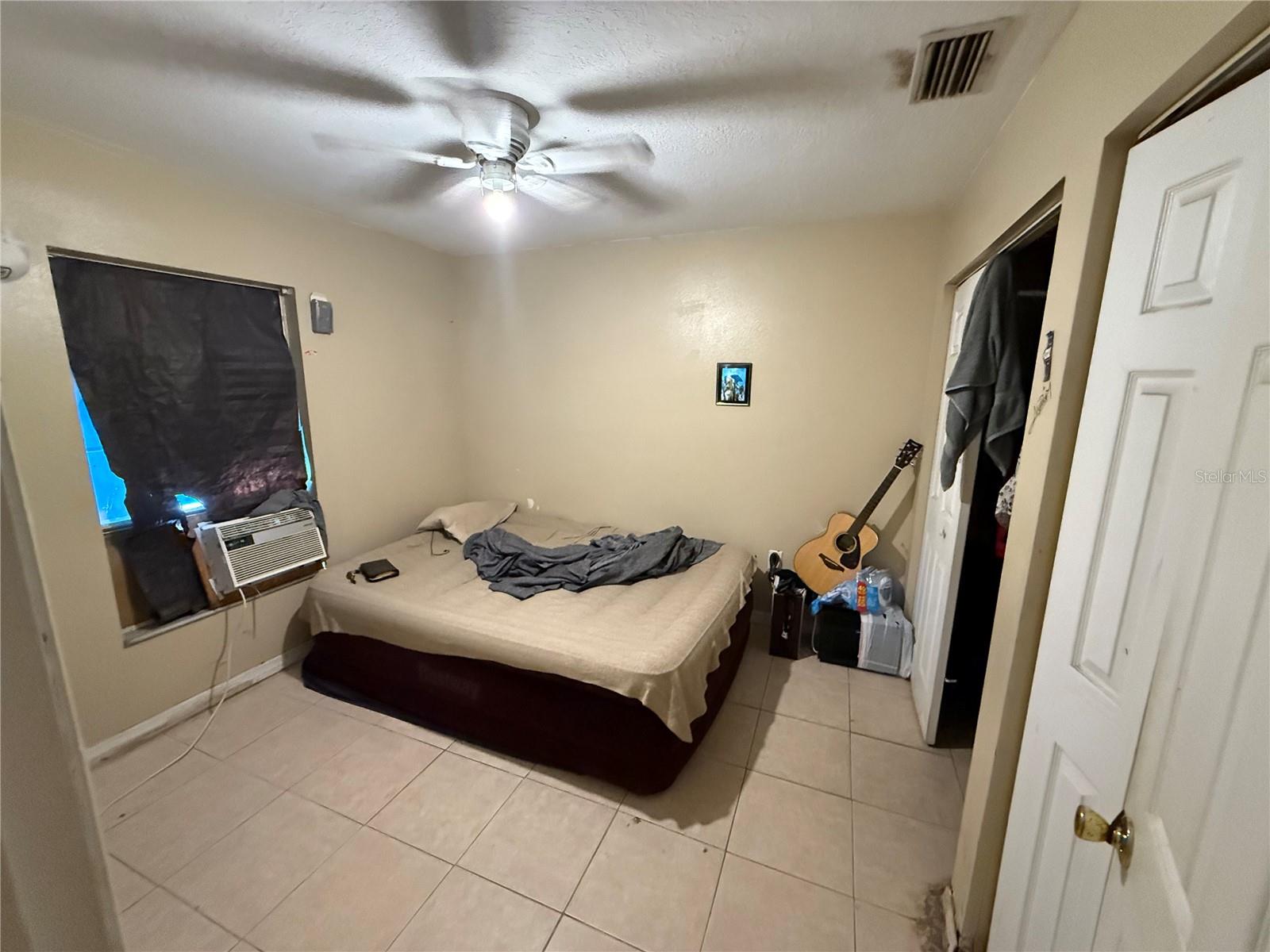 Image 7 of 12 For 815 12th Avenue W