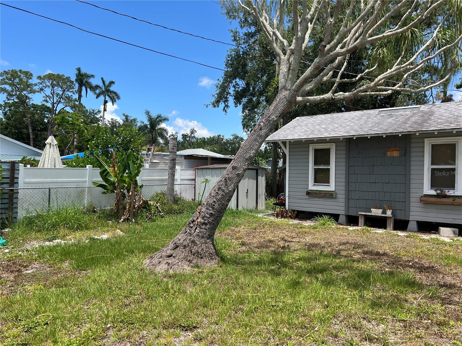 Image 13 of 14 For 2722 9th Ave W