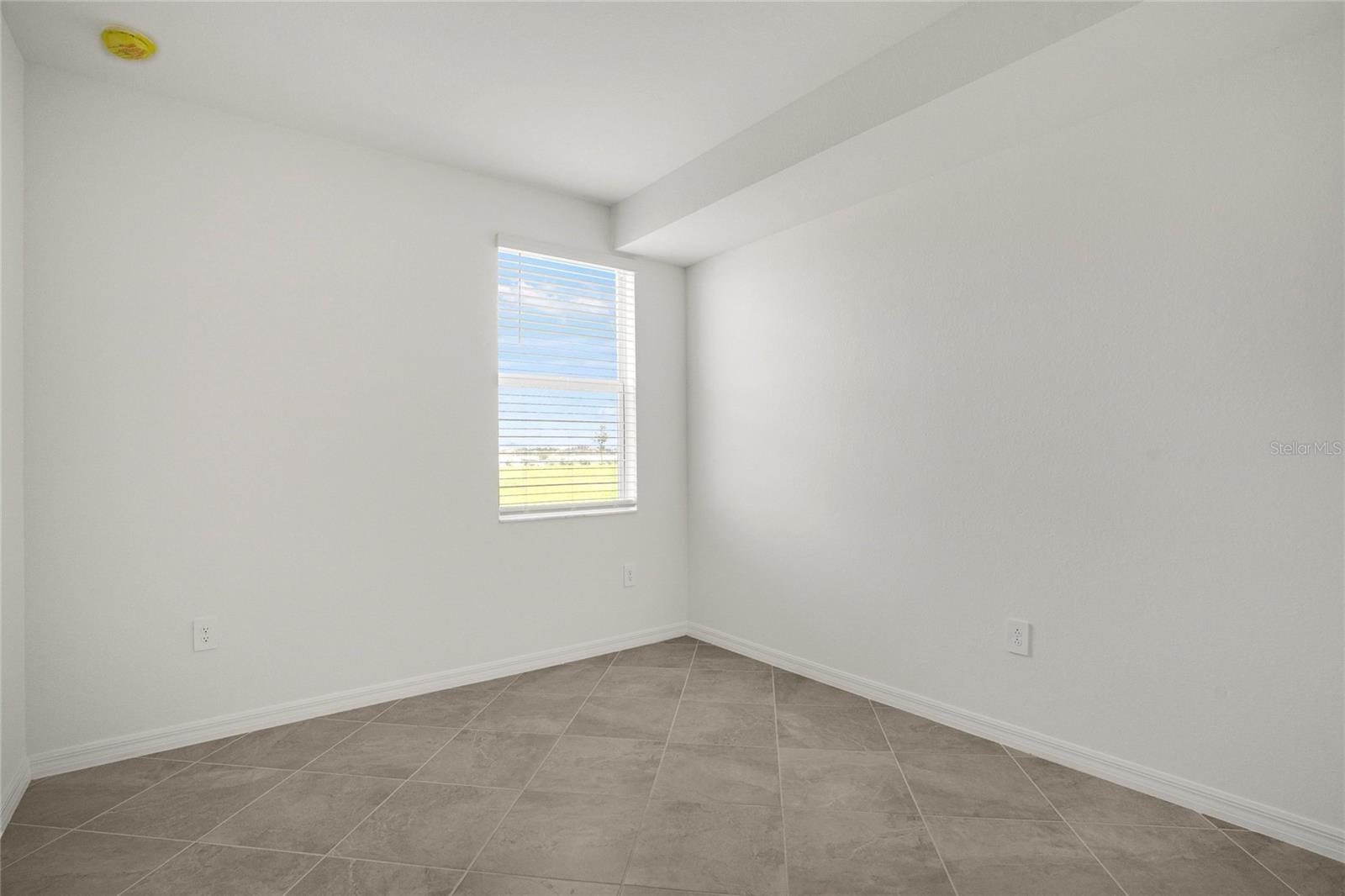 Image 23 of 40 For 12680 Radiance Court 12-101
