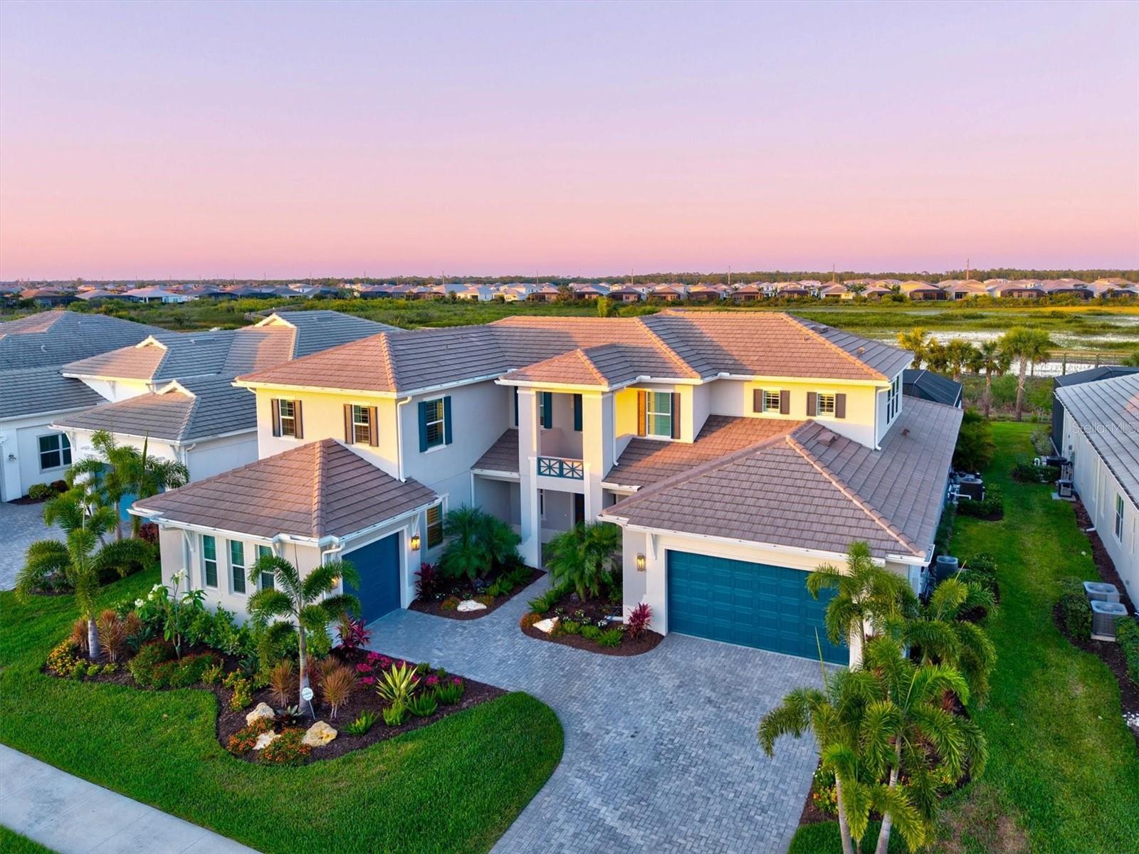 Details for 8272 Redonda Loop, BRADENTON, FL 34202