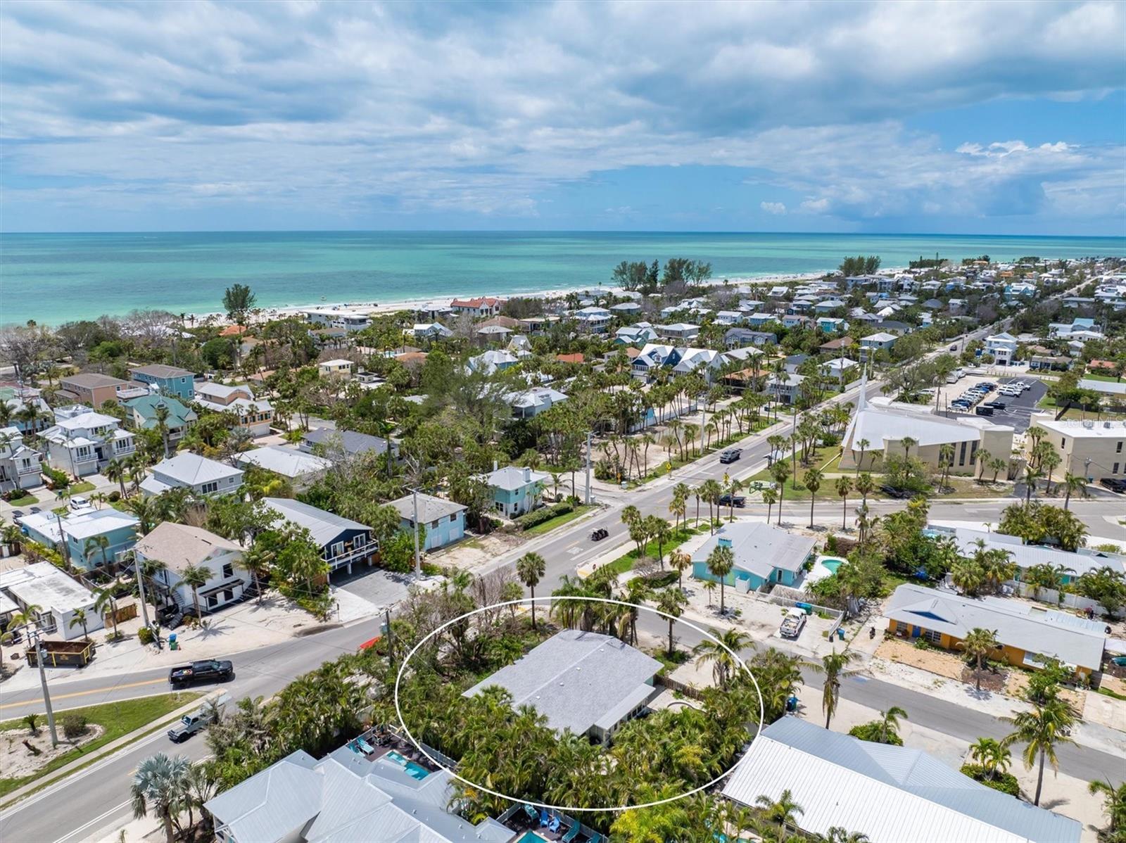 Listing photo id 0 for 8105 Gulf Drive