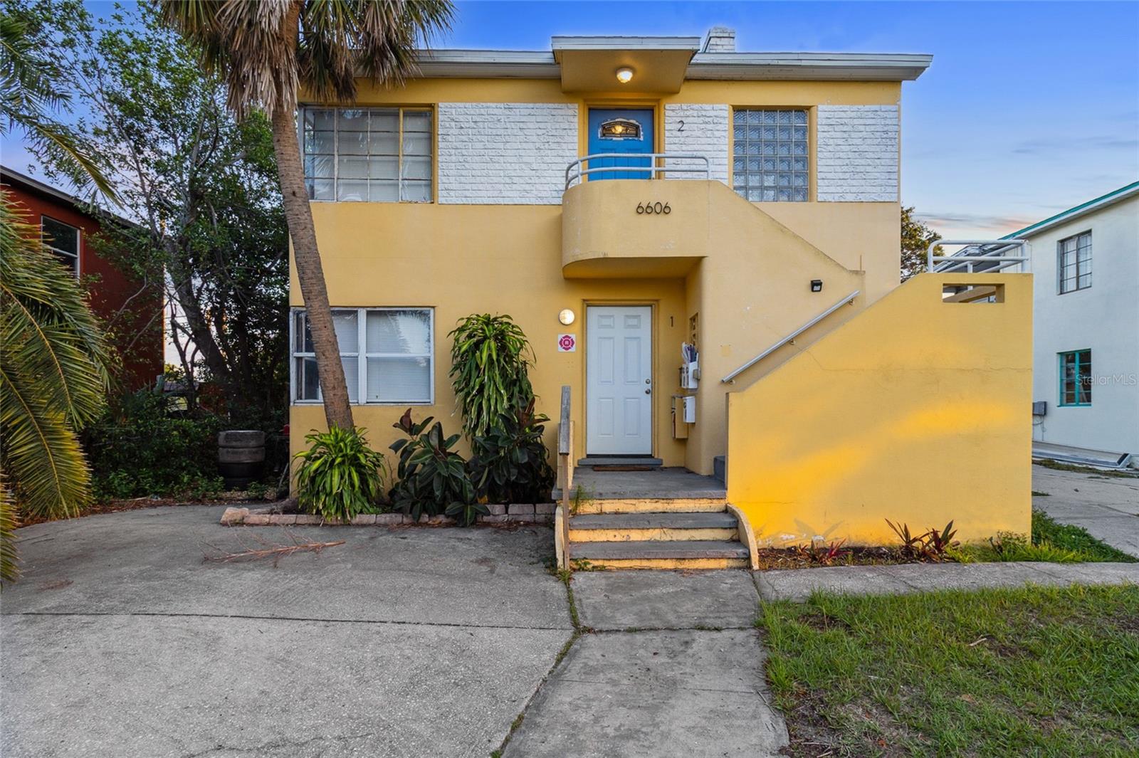 Details for 6606 5th Avenue N, ST PETERSBURG, FL 33710