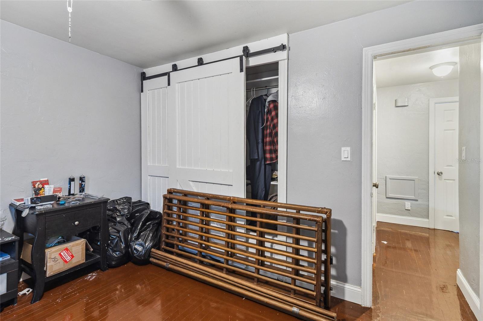 Image 13 of 40 For 6606 5th Avenue N