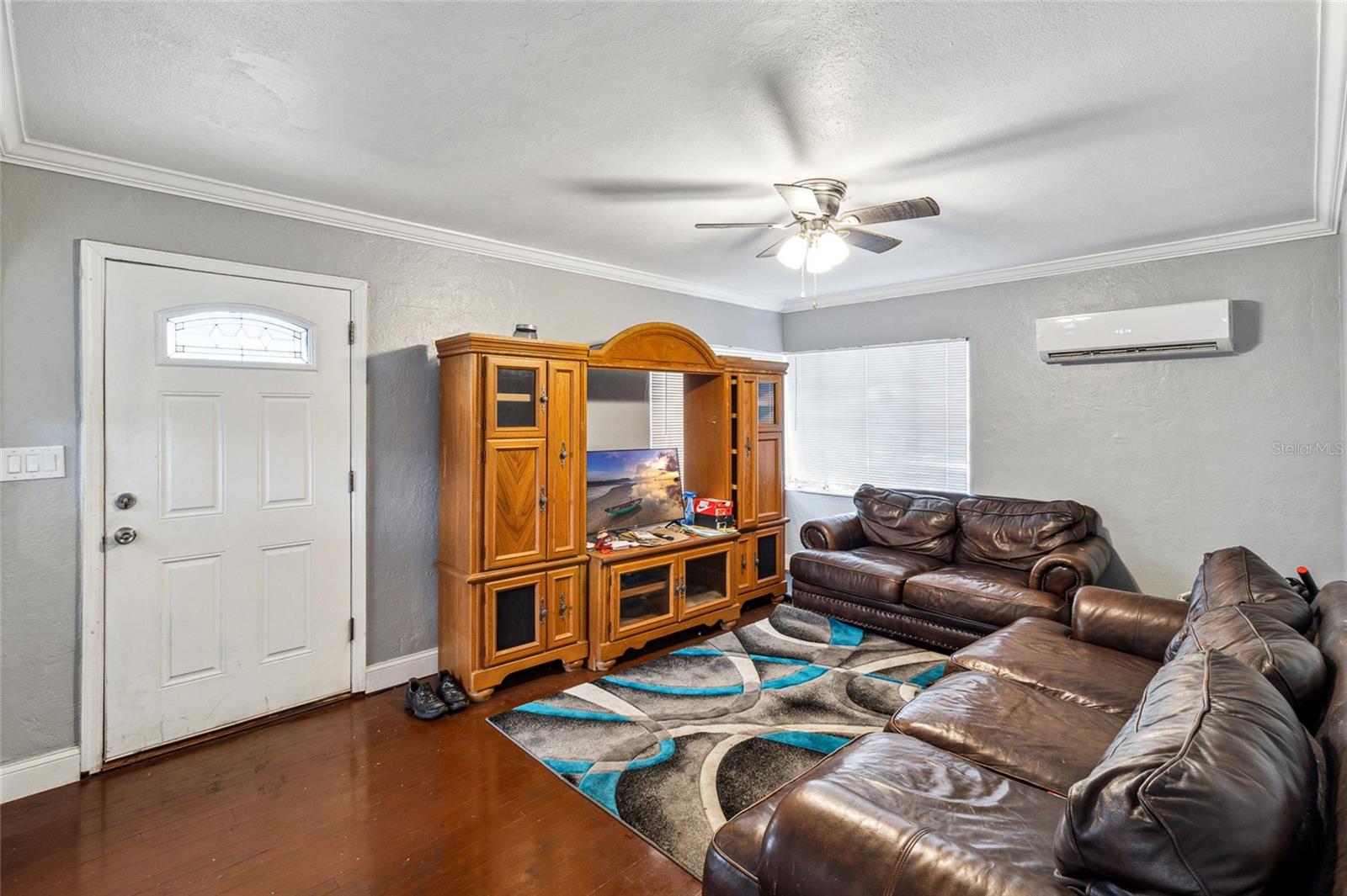 Image 15 of 40 For 6606 5th Avenue N