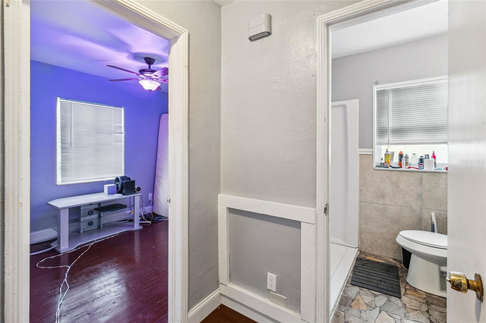 Image 22 of 40 For 6606 5th Avenue N