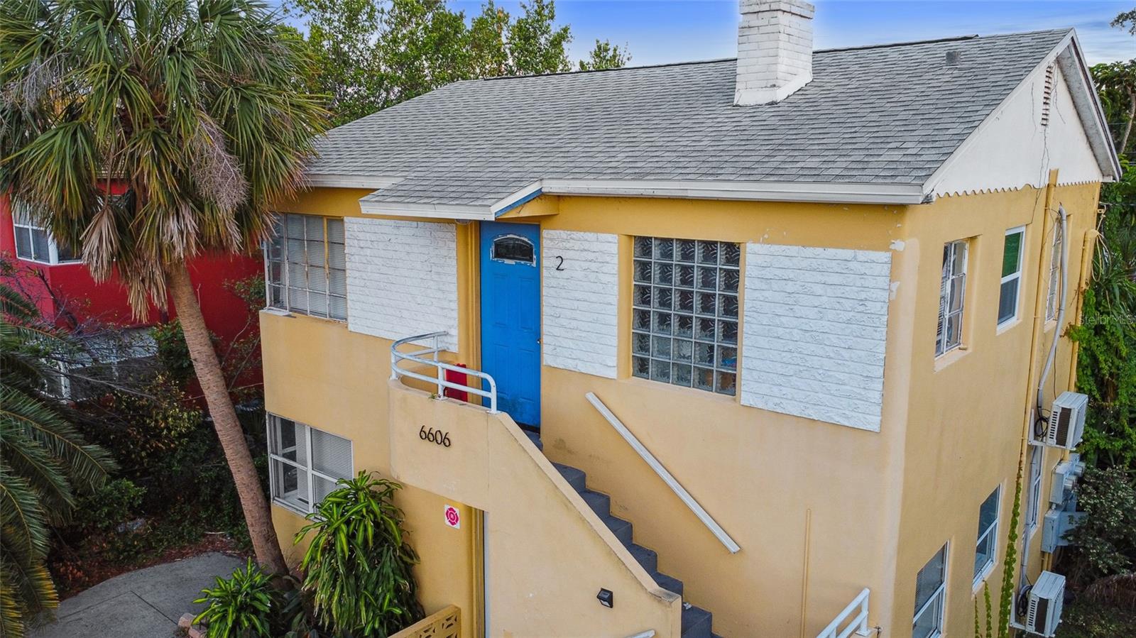 Image 3 of 40 For 6606 5th Avenue N