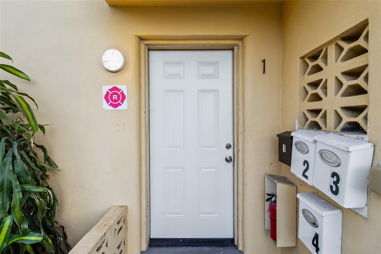 Image 4 of 40 For 6606 5th Avenue N
