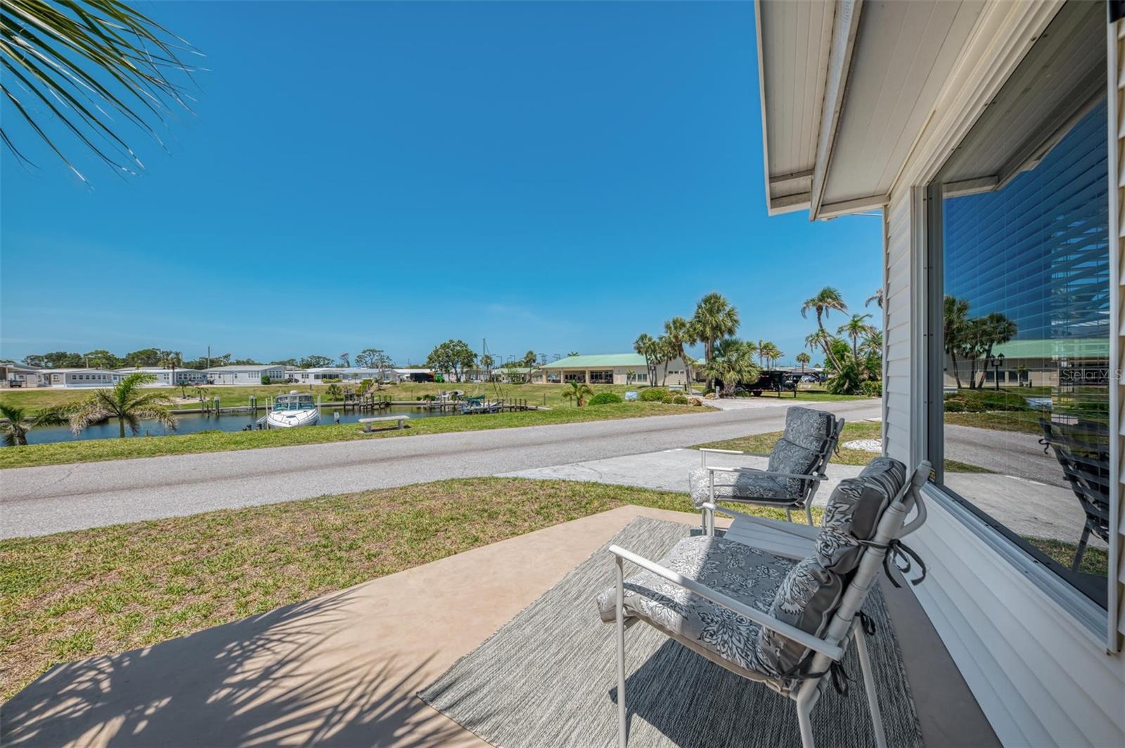 Image 31 of 99 For 714 Waterway Drive