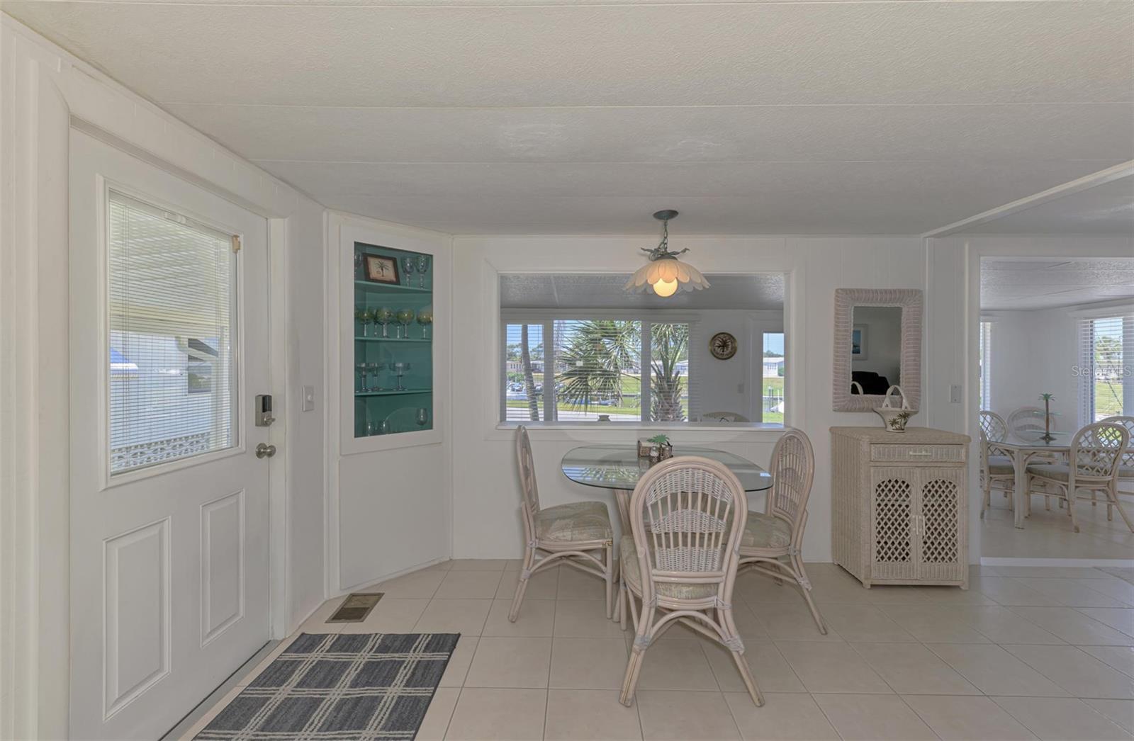 Image 35 of 99 For 714 Waterway Drive