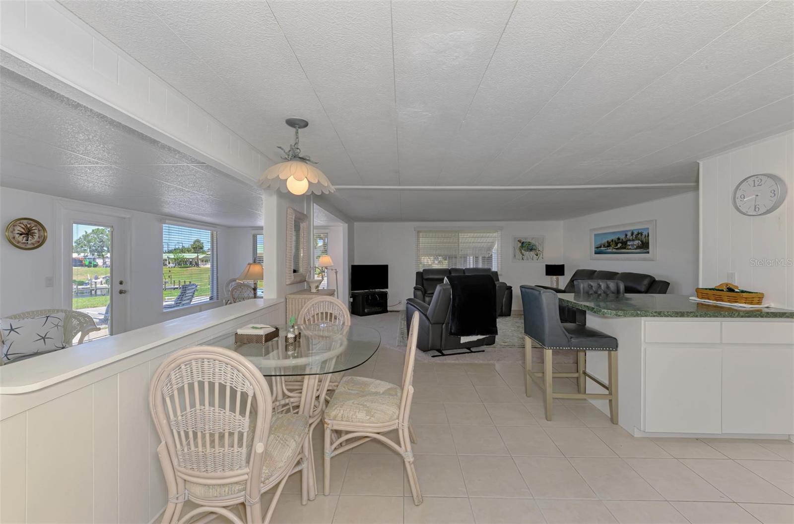 Image 36 of 99 For 714 Waterway Drive