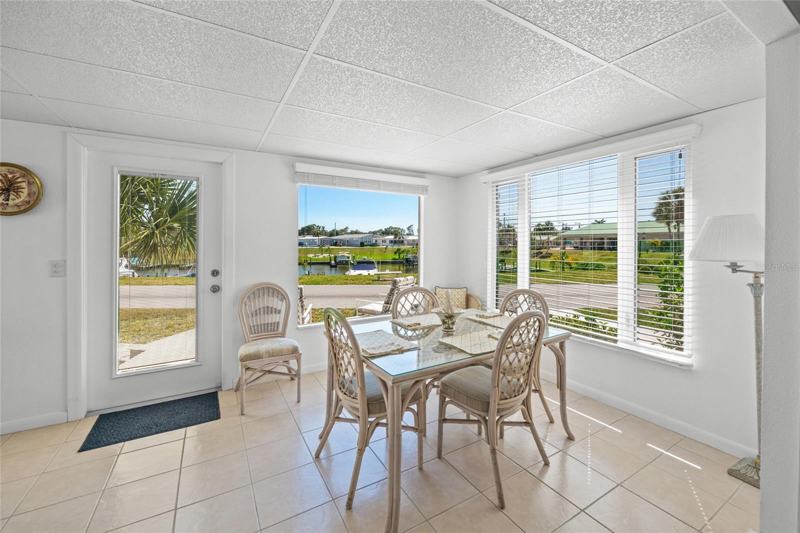 Image 40 of 99 For 714 Waterway Drive