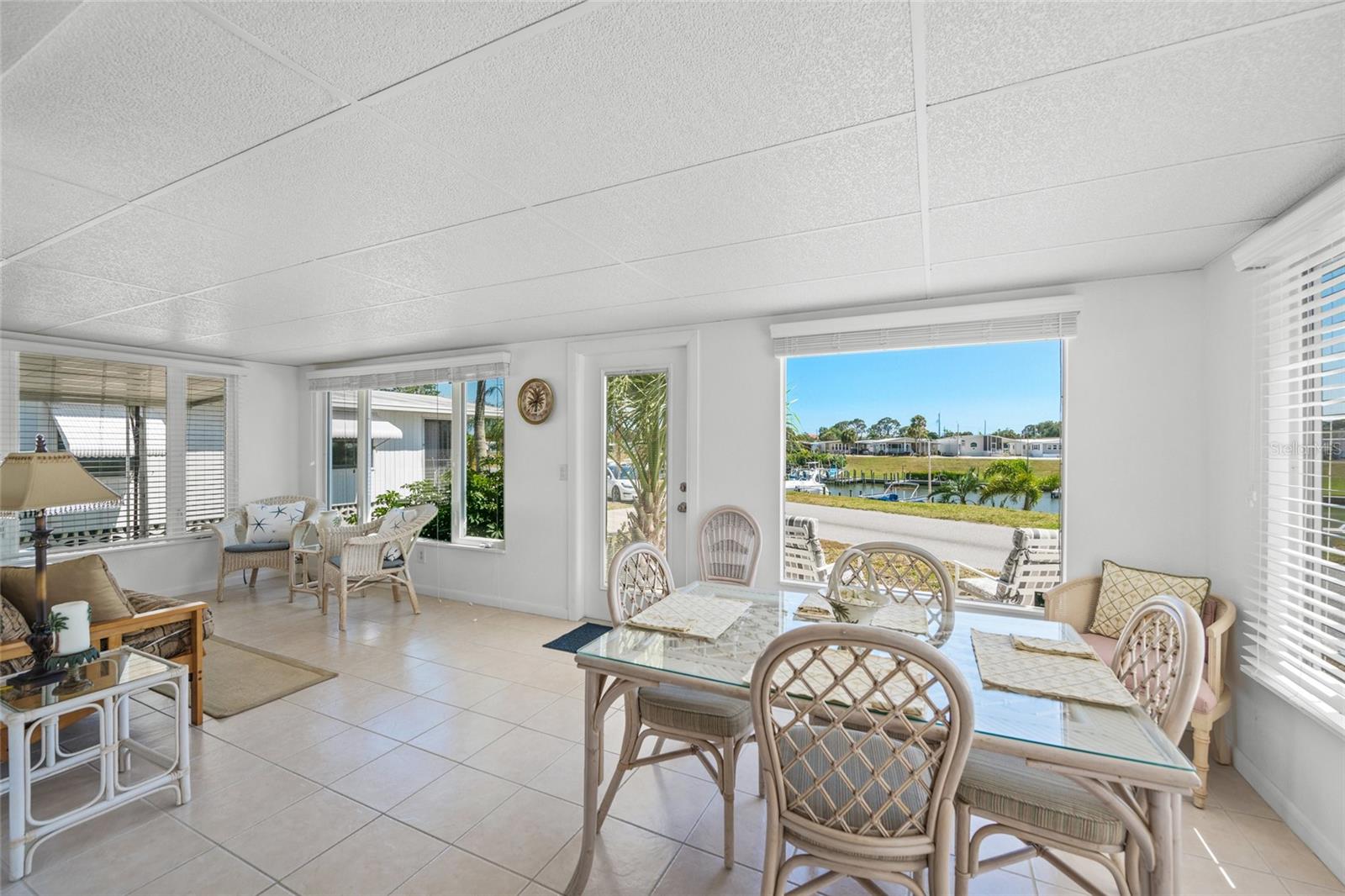 Image 41 of 99 For 714 Waterway Drive