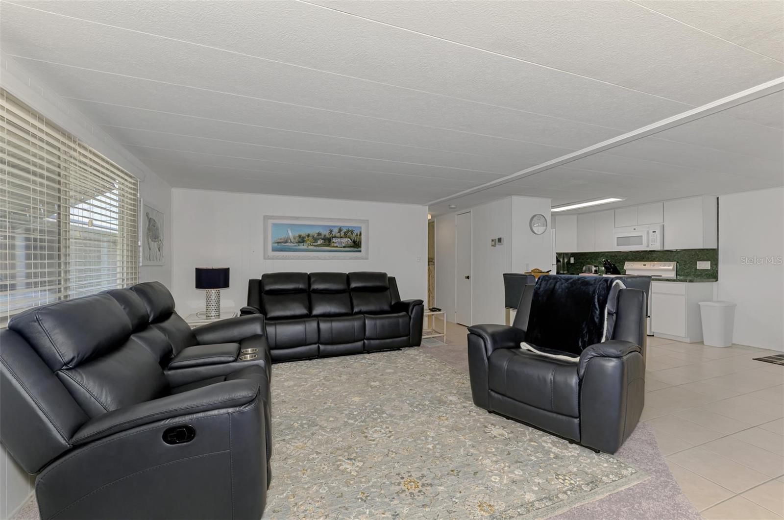 Image 46 of 99 For 714 Waterway Drive