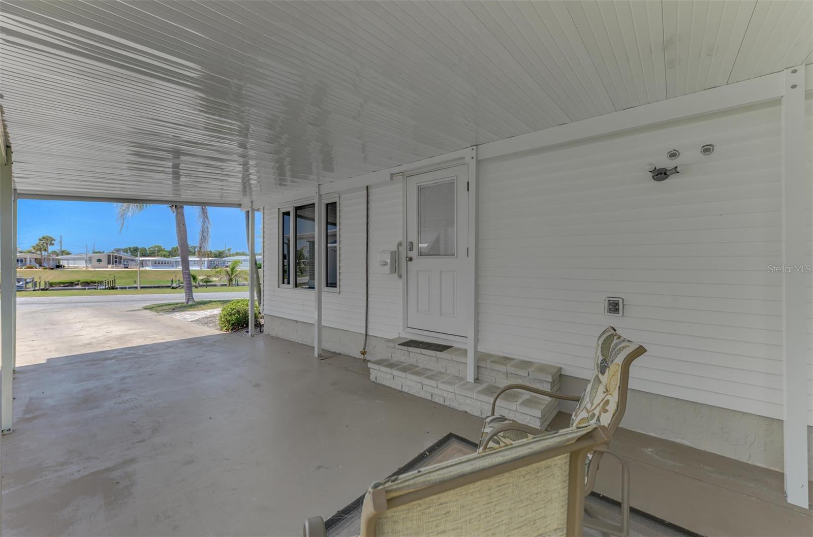 Image 71 of 99 For 714 Waterway Drive