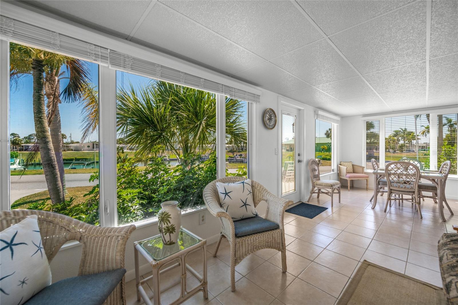 Image 8 of 99 For 714 Waterway Drive
