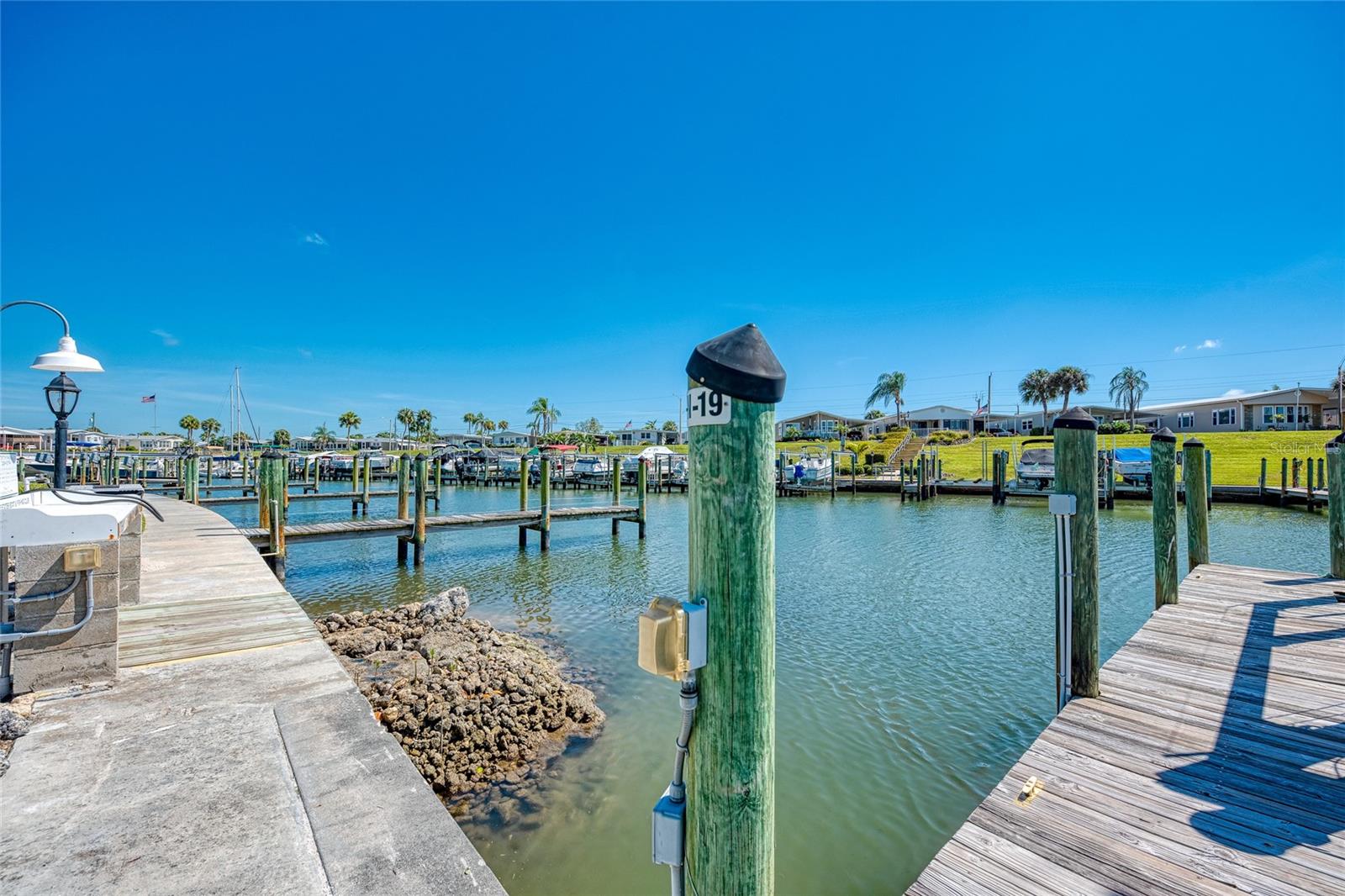 Image 85 of 99 For 714 Waterway Drive