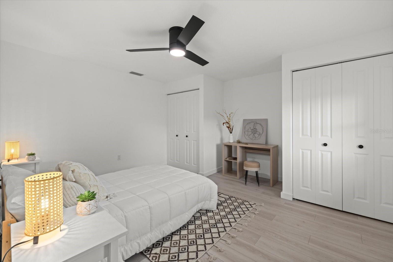 Image 22 of 38 For 2915 Woodpine Circle