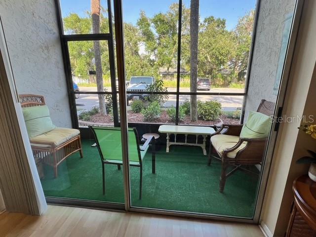 Image 8 of 24 For 3221 Beneva Road 102