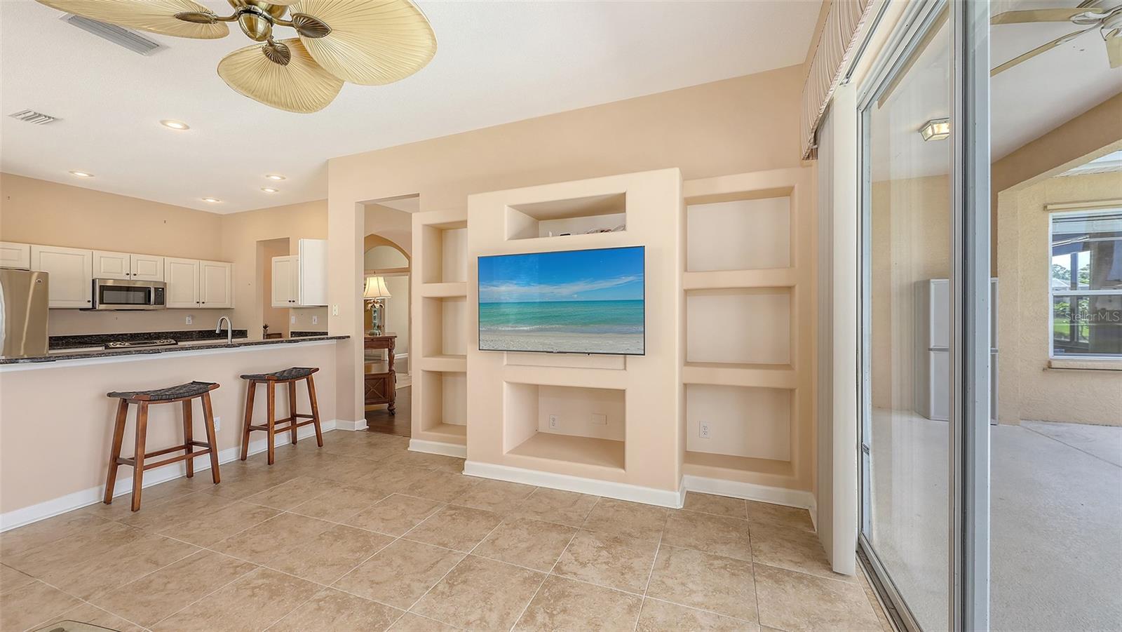 Image 13 of 47 For 4274 Tennyson Way
