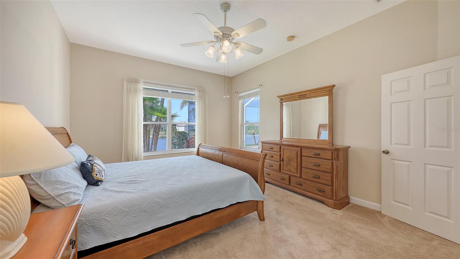 Image 22 of 47 For 4274 Tennyson Way