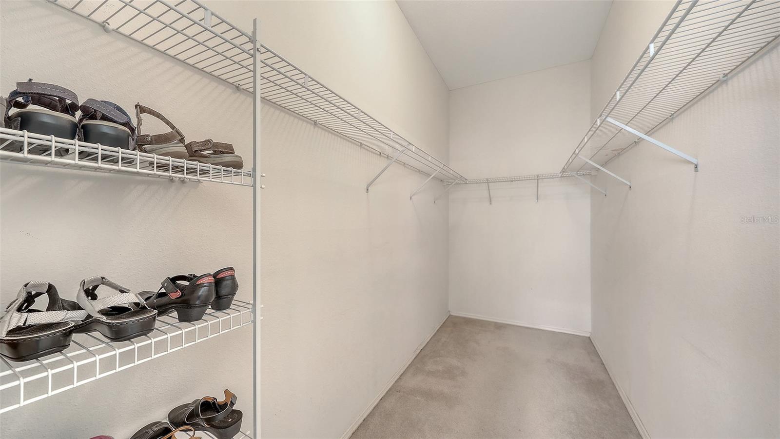 Image 34 of 47 For 4274 Tennyson Way