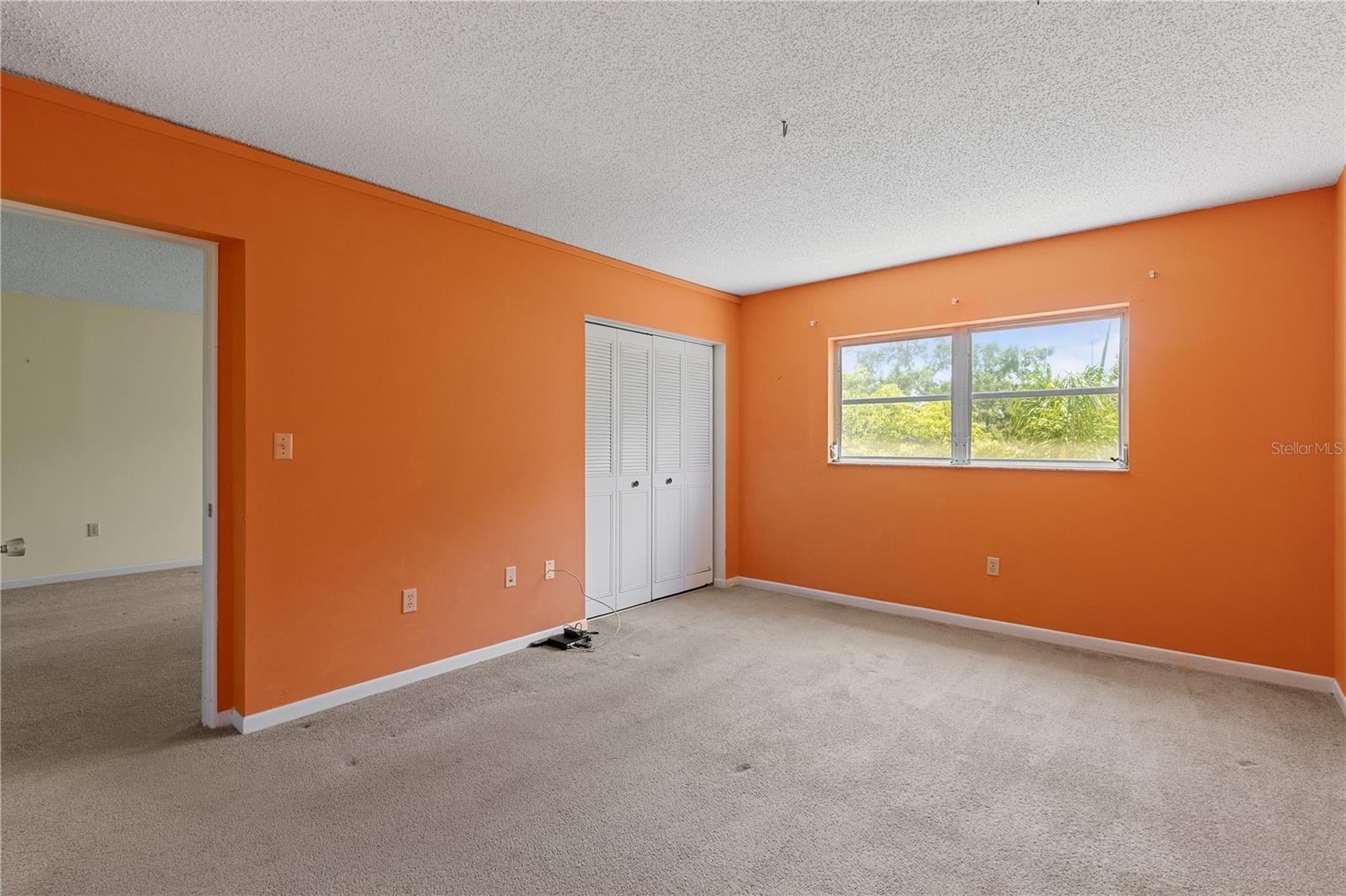Image 11 of 29 For 860 Virginia Street 304