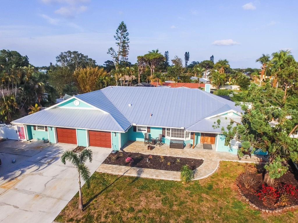 Details for 1021 Estremadura Drive, BRADENTON, FL 34209