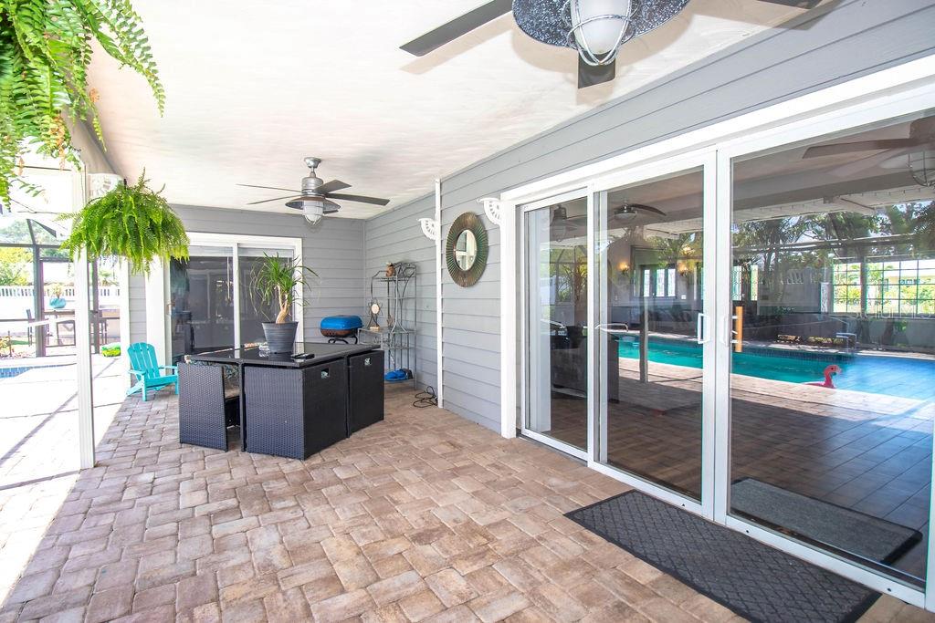 Image 19 of 68 For 1021 Estremadura Drive