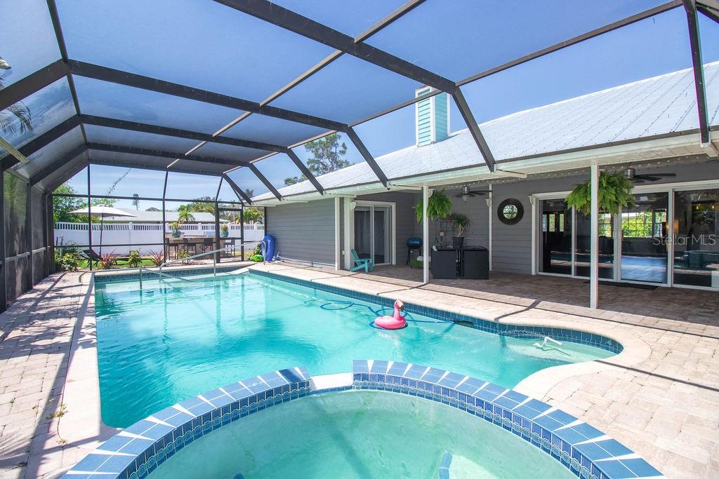 Image 20 of 68 For 1021 Estremadura Drive