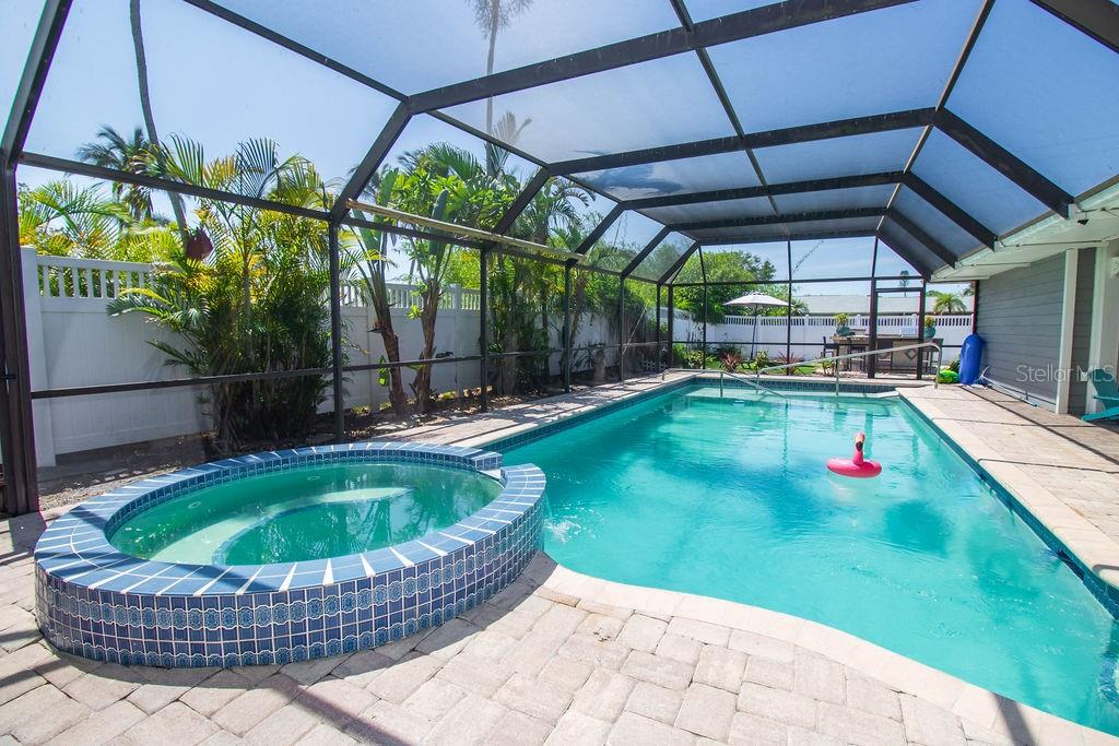 Image 27 of 68 For 1021 Estremadura Drive