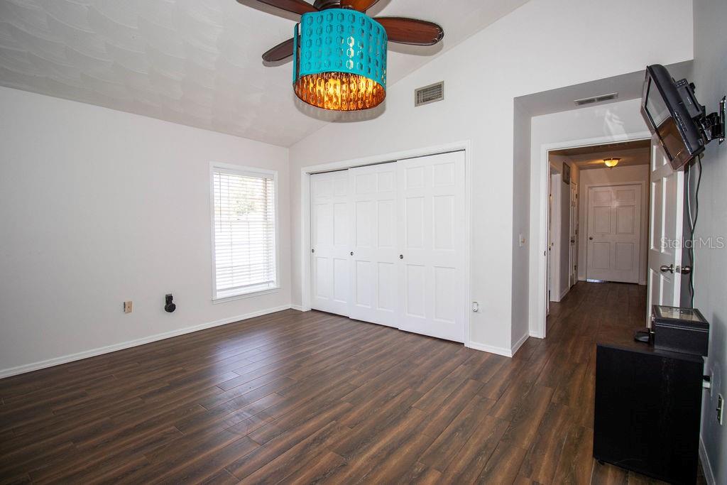 Image 38 of 68 For 1021 Estremadura Drive